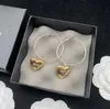 Fashion Retro Heart Charm Dangle Hoop Earring Personlighet Big Circle Drop Earrings Eartrop Women Designer Jewelry Party Anniversary Gift