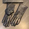 Femmes Designer Gants en cuir en peau de mouton Mode Hiver Chaud Designers Gants Petit Sac De Luxe Véritable Gant En Cuir Pour Dames1847926