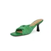 Sandales été pantoufles carré Peep Toe femmes ouvert Style français Vintage sandales vêtements d'extérieur quotidiens escarpins plissés pour