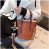 Duffel Bags 2022 High-Level Sense Pu Damentasche Große Kapazität Single-Shoulder Oblique Fashion Brand Design Luxus Damen Eimer Sollte