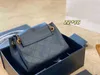 Сумки для покупок Мессенджер Y-образный шва кожа роскошные дизайнерские дизайнерские сумочка дамы металлическая цепь Высококачественные кошельки высокого качества 220402