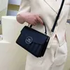 Bolso pequeño portátil de costura Simple para mujer, novedad de 2022, bandolera de un hombro para viajero, bolso cruzado