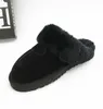 2022 القشور Slippers Snow Boots أحذية النساء الدفءات البيجامات الداخلية غير الرسمية ارتداء القطن غير المنقوش السحب كبير الحجم الرجال النسائية الحجم 35-45