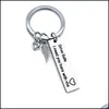 Nyckelringar Personlig graverad nyckelkörning Säker Jag behöver dig här med mig Key Chain Couples Keychains for Hunsband Boyfriend Jewel Dhokb