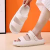 Slippers vrouwen zomer 4cmthick platform strand eva soft sole dia sandalen vrije tijd mannen dames indoor bad antislip schoenen