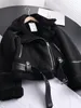 女性の革のフェイクailegogo冬の女性濃い温かいスエードラムジャケットショートオートバイブラウンコートシャーリングシープスキャンジャケットアウトウェア221111