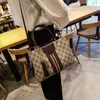 Handtasche Tasche Damentasche neue Frühling und Sommer vielseitige Hand modische One-Shoulder-Messenger große Kapazität