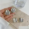 Stud Stud Fashion Black White Leather Striped Round Square Earrings Simple Smooth Irregar Geometric Small For Women Drop Delivery Jew Dhauq