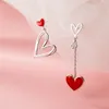 Pendientes asimétricos de corazón rojo para mujer, pendientes creativos de perlas de circón hueco, regalo de joyería de fiesta para niña