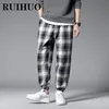 Pantalon pour hommes RUIHUO Longueur cheville Plaid Harem Vêtements Joggers Pantalon Mode japonaise Pantalon de survêtement gris M-3XL 221111