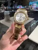 時計新しい寛大なダイヤモンドスーパーラミナスクォーツ女性の時計ゴールドストラップ