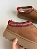 Damtofflor Kastanj Fårskinn Shearling Fur Slides Klassisk Ultra Mini Platform Vinter Designerstövlar Flip Flops Skor