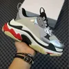 2021 criado patente Luxurys Designers Triple S Treinadores Casual Daddy Shoes Paris 17 FW Sneakers Men Women Crystal Bottom Branco Preto