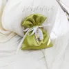 Embrulho de presente 10pcs/lote mostarda verde de alta qualidade cetim saco de casamento caixas de chocolate pacote/favores de casamento doces