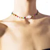 Choker Kobiety Kolorowe koraliki Urok Oświadczenie Fałszywy nieregularny naszyjnik Perły Clavicle Buhemia w stylu biżuterii Akcesoria