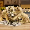 Pluszowe lalki Piękne symulacje Lion Tygrys Leopard Toys Słode nadziewane miękkie prawdziwe jak zwierząt dziecięcy dzieci chłopcy urodzinowe Dekor Dekor 221024