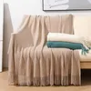 Filtar Nordiska soffa filt Chenille Stickad fast färg Tassel Bed Tail Summer Cool Air Condition Nap