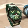 腕時計男の時計ファッションカモフラージミリタリースポーツ時計緑のシリコーンクォーツwriswatches reloj hombre relogio masculino