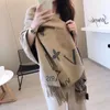 Femmes Tassel Lvlies Wram Wraps Louissity Foulard Designer Long Winter Luxury Pashmina Scarf Hijab avec Cashmere Bufanda Gift Shawl GG2T