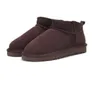 2022 Hot Aus U5854 Klassiska korta miniwomen snöstövlar Håll varmarna Boot Man Womens Plush Casual Warm Suettskinn Suede Shoes Antilope Brown Slippers