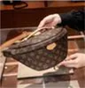 Topp plånböcker Designers Luxury Midjeväskor Handväska Famous Bumbag Fashion Shoulder Bag Brown Bum Fanny Pack