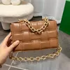 Ontwerper geweven schoudertassen dames gevoerde cassette handtas dikke ketens crossbody kussentas luxe weven b lederen portemonnees handtassen handtassen