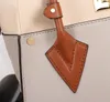 Luxurys designers kvinnor mini bum väskor bälte midjan pursar bröstväska mode crossbody klassisk korskropp handväskor läder lady shoul201d