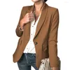 Женские костюмы Стильная женская пиджак, коммутирующая стиль, 3D Резьем Офис Анти-Шринк Ежедневная одежда