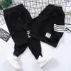 Set di abbigliamento Toddler Boys Set primavera autunno Bambini Sport Vestiti con cappuccio Baby Boy Splice Camicie Pantaloni Tute 2-8Y 221111