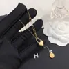 Kvinnors exklusiva kärlek hänge designer halsband klassiska premium smycken tillbehör populära modemärke utsökta gåva guld pläterade