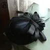 Berety FS kobiety Fascinator Hat różowe piórka koktajlowe kapelusze na przyjęcie weselne modne nakrycia głowy czarne białe akcesoria do włosów dla panny młodej