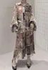 여자 2 피스 팬츠 스프링 가을 패션 여성 레트로 프린트 바지 츠트 고품질 느슨한 셔츠 와이드 레그 세트 C545