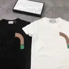 Kadın T-Shirt Tasarımcı Kadın Tişört Bayanlar Kısa Kollu Yüksek Eklem İsim Kaliteli Erkekler Tees Tees Saf Pamuk Mektup Baskı Hip Hop Stil Erkek Giysileri 3GS0