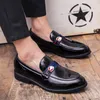 Loafers Men schoenen Brits puntig Patent Leather Black Pu Metal Buckle Fashion Business Casual Wedding Daily AD115