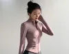 Tenues de yoga automne/hiver vêtements de Yoga T-shirt à manches longues femmes serré séchage rapide minceur haut à glissière veste de Fitness