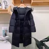 Parkas en duvet pour femme Silhouette mi-longue épaissie pour femme à capuche argentée