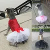 Abbigliamento per cani Moda Principessa Vestiti per animali domestici Vestito con paillettes fresco per cani Chihuahua Teddy Yorkies Abiti con fionda luminosa Gonne di pizzo Forniture per animali domestici