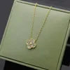 Designer Womens Fashion Luxury Buckle Full Diamond Necklace Single Flower Clover Cleef Pendant Halsband 18K Gold