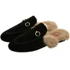 Designer Slippers peludos slides femininos fofy shearling shearling slides sand￡lias difusas de dedos de p￩ de moda plana