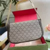 10a yüksek kaliteli tasarımcı çantası lüksler g ünlü çanta klasik omuz moda kadınlar zincir debriyaj çantaları totes crossbody 2024 bayan çanta çanta bayanlar cüzdan