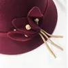 Bérets femmes élégantes chapeau melon rond Imitation laine Fedoras chapeaux femme Vintage large bord feutre casquette