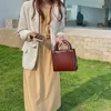 Le sac fourre-tout Marques célèbres Sacs de créateurs Cool Pratique Grande capacité Sac à main à bandoulière Femme Grand porte-monnaie Sac à bandoulière avec sangle Casual Carré Portefeuilles en toile