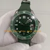 2022 Nieuw model automatisch horloge heren 42 mm groene wijzerplaat rubberen armband keramische bezel professionele 300m 007 sport cal.8800 beweging mechanische horloges