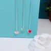 Luxury Peach Heart Necklace Fashion Designer Women's Pendant 18K Gold Original Jewelry Gift 316l Rostfritt stål Factory241C