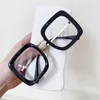 Солнцезащитные очки рамы модные квадратные очки рамки женщины бренд 2021 Негабаритный прозрачный прозрачный линза Оптические очки для чтения T2201114