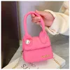 Ins Girls Metal Letter Handväska Fashion Kids Pearl Square Crossbady Bag Designer Children One Shoulder Bags A9334