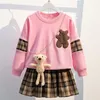 Kledingsets 2022 Babymeisjeskleding Set herfst veer cartoon beer kinderen gebreide zoete outfit kinderen top rok 2 pc's pak