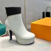 Дизайнер -Thete Soled Angle Boots Гладкая телячья ткань Античный цвет, соответствующий высоким каблукам, ботинок