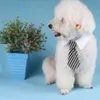 犬のアパレル9色のグリッド用のネクタイが印刷されたペットアクセサリー猫P Oプロップ