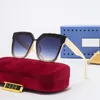 Stor ramdesigner solglasögon för kvinna Mens lyxdesigners Eyewear Golden Letter Side Womens Fashion G Sol Glasögon med Box Beach Goggles